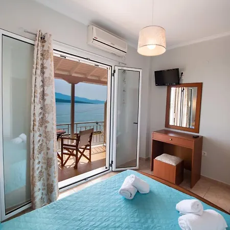 Irini Seaside アパート *