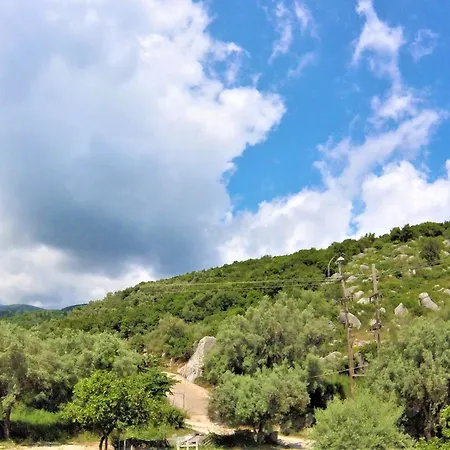 アパート Irini Seaside