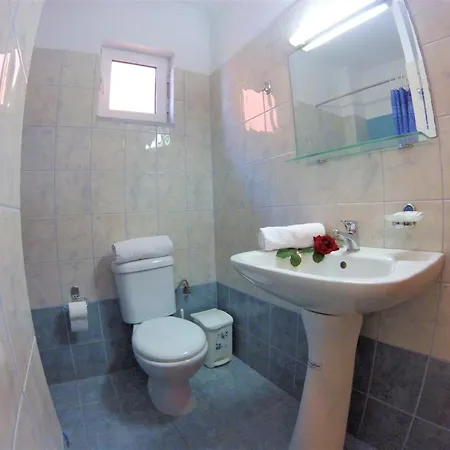 Апартаменты Irini Seaside Никиана